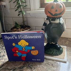 Spot's Halloween Book NEW
